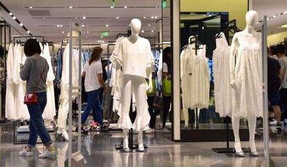 選擇服裝商品進銷存軟件，解決輔料銷售行業痛點